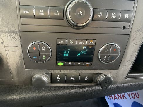 Used 2014 Chevrolet Silverado 2500 LT AWD/4WD image 19