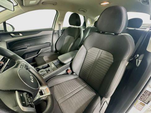 Used 2025 Kia K5 LXS FWD image 13