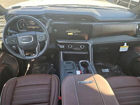 New 2026 GMC Sierra 2500 Denali Ultimate image 9