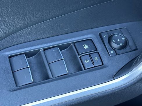 Used 2022 Toyota RAV4 XSE w/ Premium Package image 13