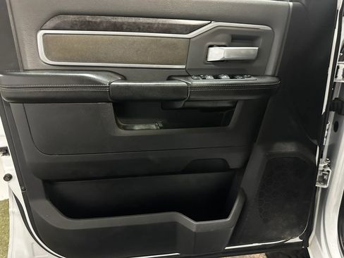 Used 2022 RAM 2500 Big Horn AWD/4WD image 12