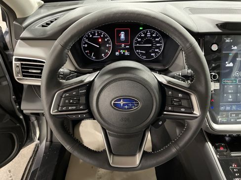 New 2025 Subaru Outback Limited image 17