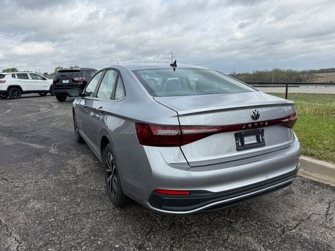 Used 2025 Volkswagen Jetta S FWD image 8