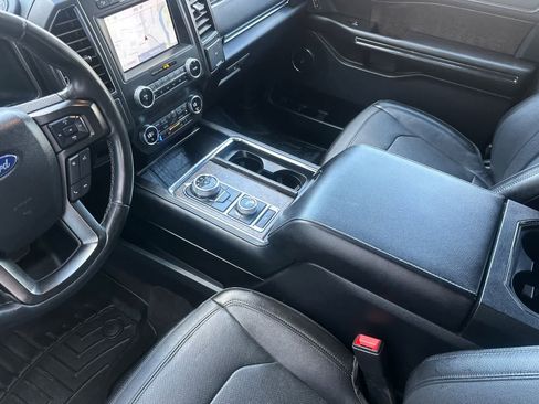Used 2020 Ford Expedition Limited AWD/4WD image 11