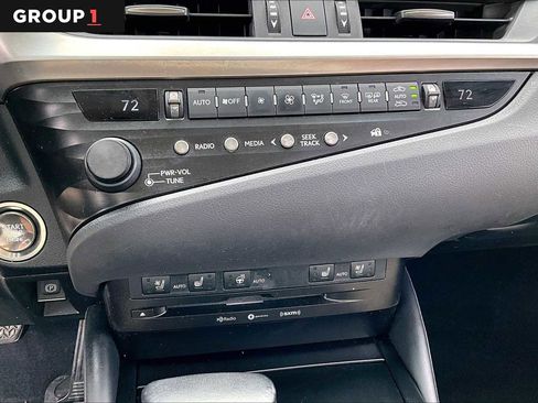 Used 2020 Lexus ES 350 w/ Premium Package image 31