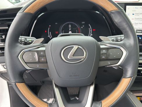 Certified 2024 Lexus RX 350 FWD w/ Convenience Package image 21