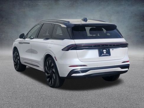 New 2026 Lincoln Nautilus Black Label w/ Jet Appearance Package image 5