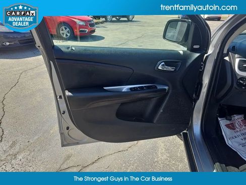 Used 2019 Dodge Journey GT image 27