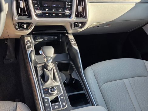 Used 2023 Kia Sorento X-Line EX AWD/4WD image 22