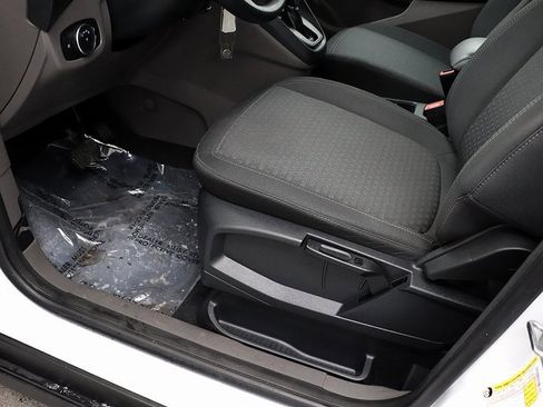 Used 2022 Ford Transit Connect XLT image 19