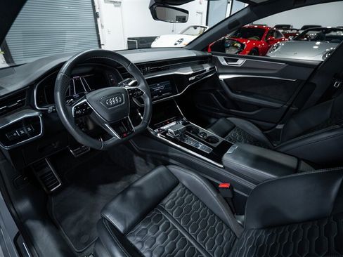 Used 2021 Audi RS 7 Sportback w/ Carbon Optic Package AWD/4WD image 18