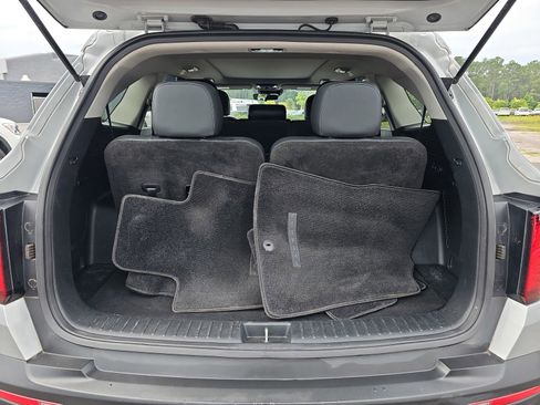 Used 2021 Kia Sorento S w/ Panoramic Sunroof Package AWD/4WD image 14