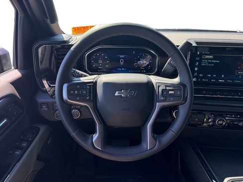 Used 2026 Chevrolet Silverado 2500 ZR2 AWD/4WD image 12