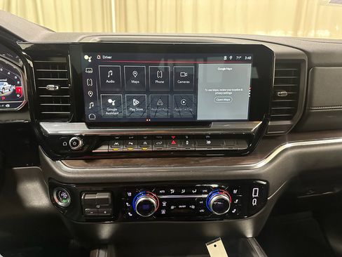 Certified 2025 GMC Sierra 1500 SLT w/ SLT Convenience Package image 32