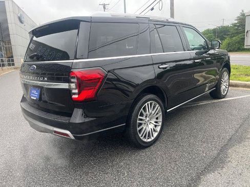 Certified 2023 Ford Expedition Platinum AWD/4WD image 4