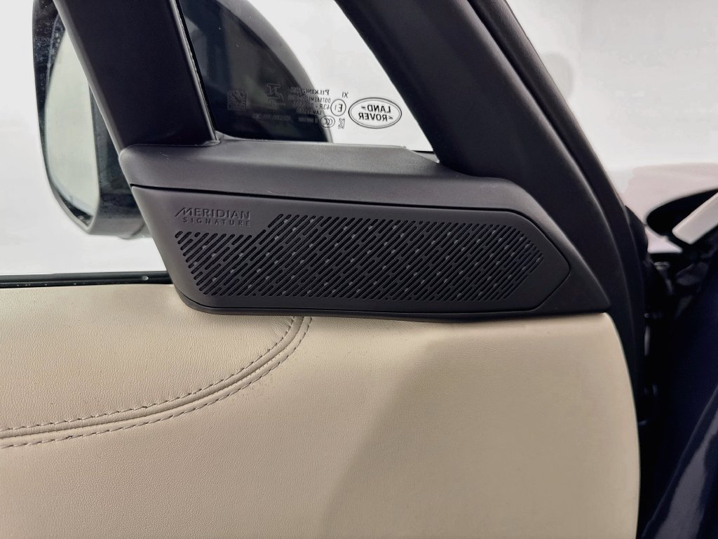 New 2027 Land Rover Range Rover Long Wheelbase Autobiography AWD/4WD image 19
