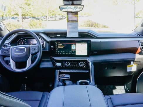 New 2026 GMC Sierra 1500 Denali w/ Denali Reserve Package image 14