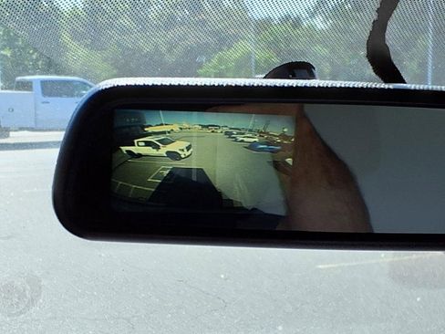 Used 2020 Chevrolet Express 3500 w/ Driver Convenience Package image 33