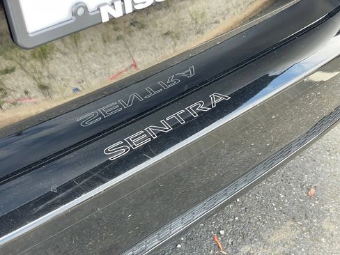 Used 2023 Nissan Sentra S FWD image 33