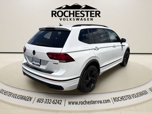 Used 2023 Volkswagen Tiguan SE R-Line AWD/4WD image 6