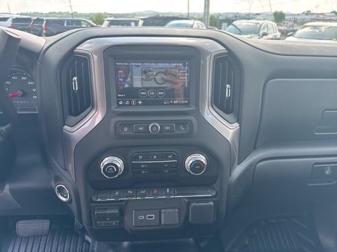 New 2026 GMC Sierra 2500 Pro w/ 1SA Pro Safety Plus Package AWD/4WD image 19