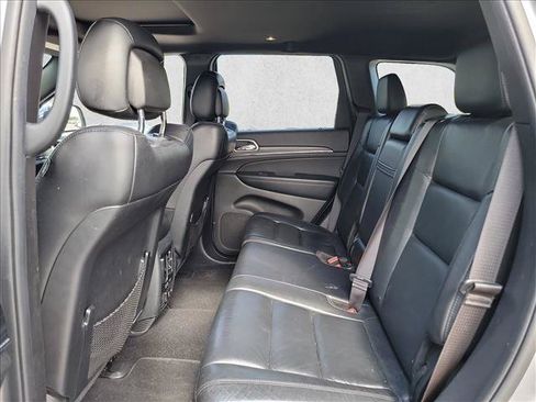 Used 2020 Jeep Grand Cherokee Limited AWD/4WD image 11