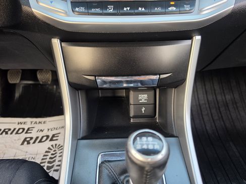 Used 2013 Honda Accord Sport image 30