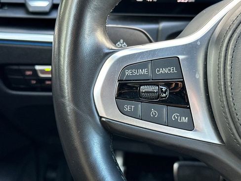 Used 2023 BMW i4 eDrive40 w/ M Sport Package image 27