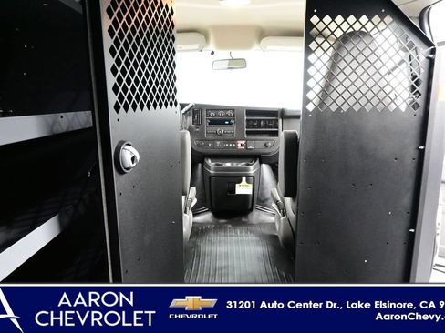 New 2026 Chevrolet Express 2500 w/ Driver Convenience Package RWD image 28
