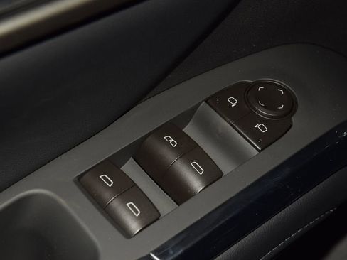 New 2026 Chevrolet Traverse LT w/ Midnight/Sport Edition image 45