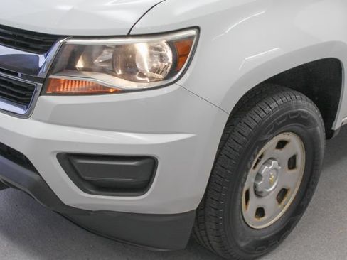Used 2017 Chevrolet Colorado W/T RWD image 5