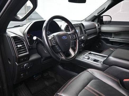 Used 2021 Ford Expedition Max Limited RWD image 19