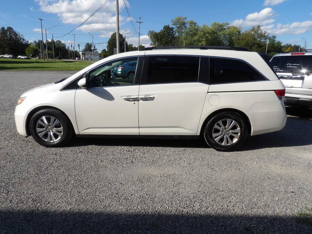Used 2016 Honda Odyssey SE image 3