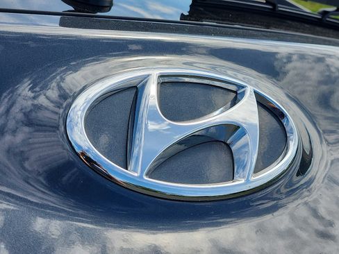 Used 2022 Hyundai Kona Limited image 28