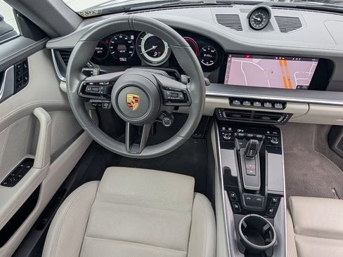 Certified 2021 Porsche 911 Targa 4S image 19