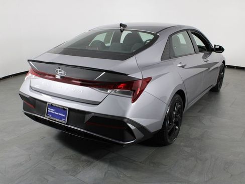 Used 2026 Hyundai Elantra Sport image 16