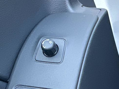 New 2026 Nissan Frontier SV w/ All-Weather Content Package image 19