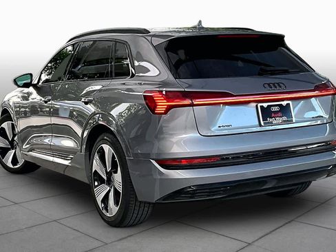 Used 2023 Audi e-tron Premium Plus w/ Premium Plus Package AWD/4WD image 20