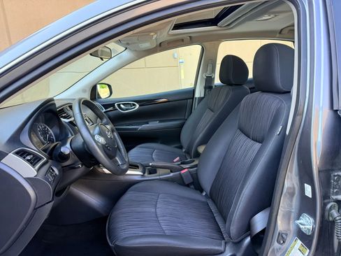 Used 2018 Nissan Sentra SV w/ Premium Package (P01) FWD image 21