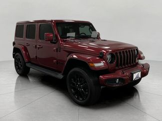 Used 2021 Jeep Wrangler Unlimited Sahara video 1