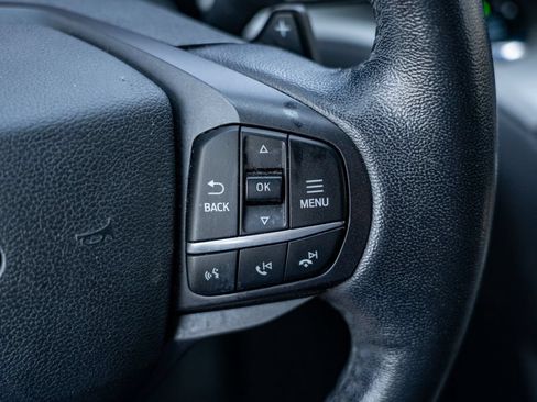 Used 2020 Ford Explorer XLT w/ Equipment Group 202A AWD/4WD image 27