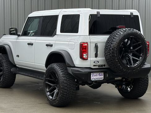 Used 2026 Ford Bronco Heritage Edition AWD/4WD image 3