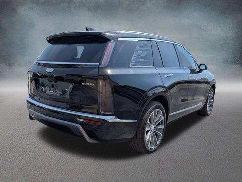 New 2026 Cadillac Vistiq Luxury image 4