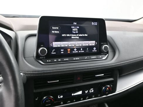 Certified 2023 Nissan Rogue SV w/ SV Premium B Package AWD/4WD image 24