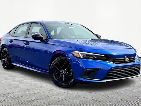 Used 2022 Honda Civic Sport image 3