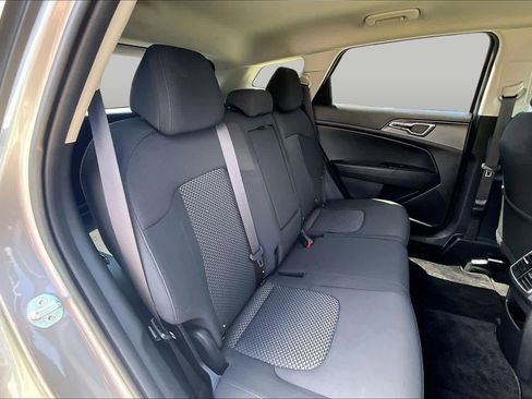 Certified 2023 Kia Sportage LX FWD image 19