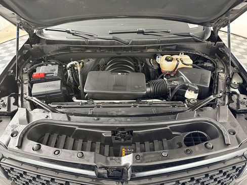 Used 2022 Cadillac Escalade Premium Luxury image 33