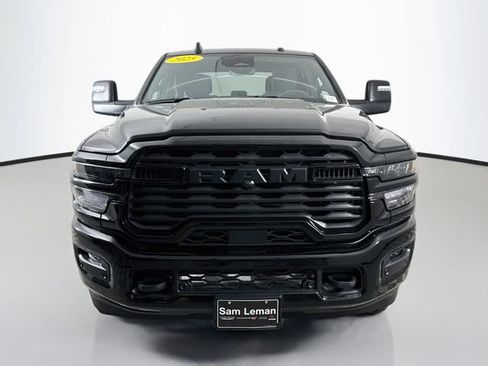 Used 2025 RAM 2500 Big Horn AWD/4WD image 2