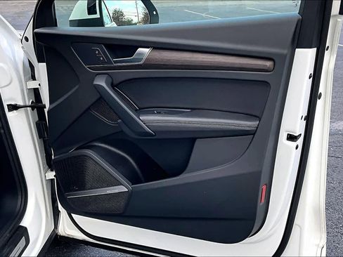 Used 2024 Audi Q5 2.0T Premium Plus image 39