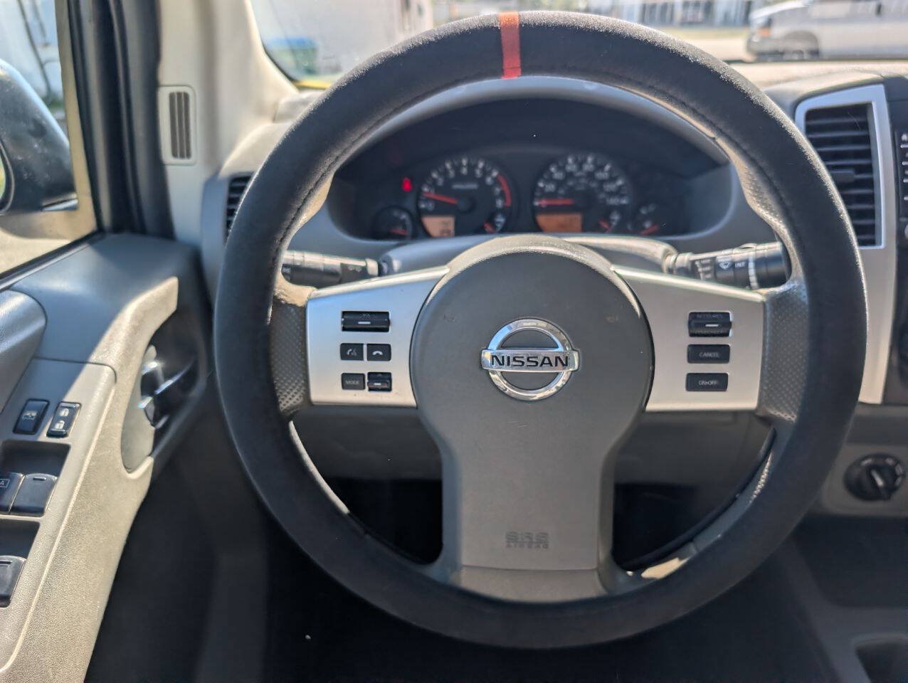 Used 2019 Nissan Frontier SV AWD/4WD image 22